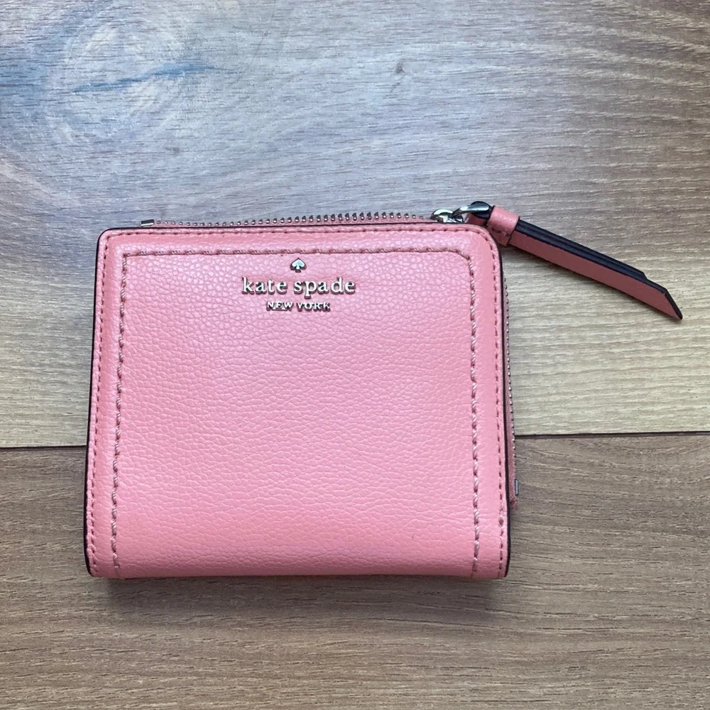 Kate Spade Patterson Drive L Zip ID Wallet